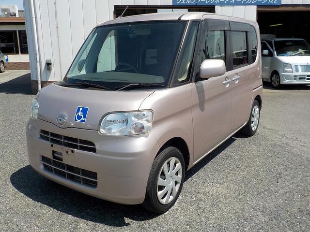 福祉車両 スローパー 後席あり4人乗り 電動固定装置(2枚目)