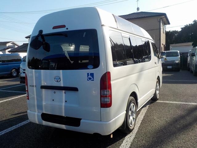 福祉車両 車いす2脚 自動ドア ルーフサイドウィンドゥ(7枚目)