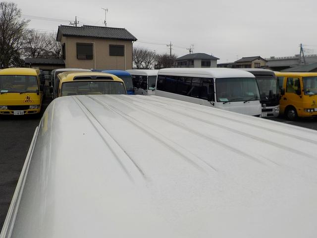 ウェルキャブ Bタイプ 車いす2脚リアリフト仕様 自動ドア(11枚目)