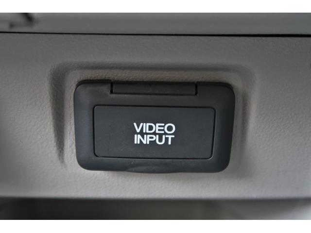 インサイト Ｌ　純正ＨＤＤインターナビ　ＣＤ　ＤＶＤ　音楽録音　外部入力端子　バックカメラ　ＥＴＣ　スマートキー　オーディオＳＷ付革巻ステア　前後ドラレコ　ウインカーミラー　Ｄバイザー　走行４．９万Ｋｍ　車検Ｒ８．９（11枚目）