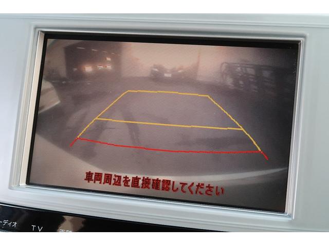 マークＸ ２５０Ｇ　Ｌパッケージ　ワンオーナー　純正ナビ　Ｂカメラ　ＥＴＣ　ドラレコ　スマートキー　Ｆ左右電動シート　オーディオＳＷ付ウッドコンビハンドル　ＨＩＤ　フォグ　純正ＡＷ　ＭＴモード付５速ＡＴ　Ｄバイザー　オールオートＰ／Ｗ（11枚目）