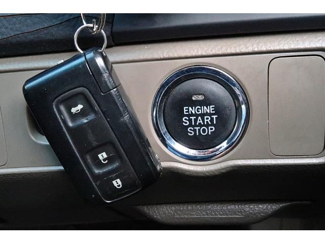 マークＸ ２５０Ｇ　Ｌパッケージ　ワンオーナー　純正ナビ　Ｂカメラ　ＥＴＣ　ドラレコ　スマートキー　Ｆ左右電動シート　オーディオＳＷ付ウッドコンビハンドル　ＨＩＤ　フォグ　純正ＡＷ　ＭＴモード付５速ＡＴ　Ｄバイザー　オールオートＰ／Ｗ（16枚目）