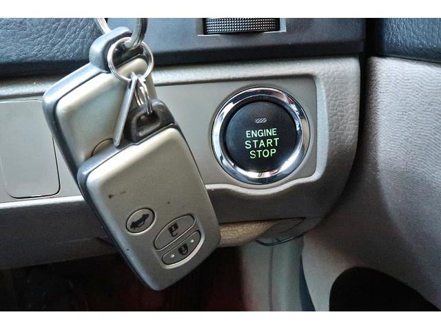 マークＸ ２５０Ｇ　Ｌパッケージ　後期型　ブラック全塗装　社外１７ＡＷ　車高調　社外エアロ　ＬＥＤリング付カスタムＨライト　純正ＨＤＤナビ　スマートキー　Ｂカメラ　サブウーファー　ツイーター　ＥＴＣ　ＨＩＤ　フォグ　ウインカーミラー（11枚目）