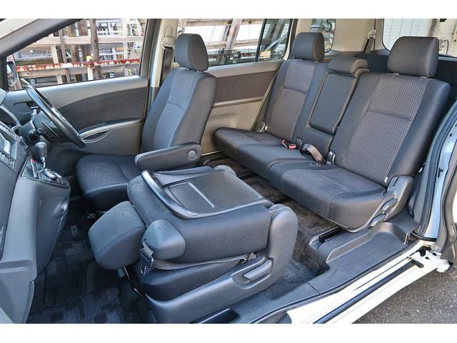 アイシス プラタナリミテッド　後期型　両側電動スライドＤ　社外ＨＤＤナビ　ＴＶ　Ｂカメラ　ＤＶＤ　音楽録音　ＥＴＣ　スマートキー　純正エアロ　純正ＡＷ　ＨＩＤ　フォグ　Ｄバイザー　ＩＳＯＦＩＸ　前後ドラレコ　革巻Ｈ　パドルシフト（13枚目）