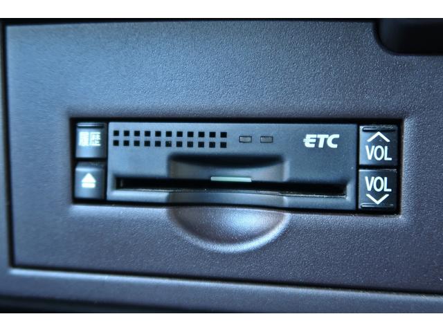 ＳＡＩ Ｓ　ブラック全塗装　社外２０ＡＷ　純正ＨＤＤナビ　ＤＶＤ　音楽録音　地デジ　バックカメラ　ＥＴＣ　スマートキー　ＨＩＤ　ウインカーミラー　オーディオＳＷ付革巻ステア　クルコン　前後ドラレコ　Ｄ席電動シート（18枚目）