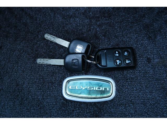 �L�[���X�G���g���[�t���ł��̂ŁA�{�^���Ńh�A���b�N�̊J�ɃX���C�h�h�A�̊J���\��