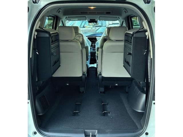 フリード ｅ：ＨＥＶエアー　ＥＸ　９インチホンダ純正コネクトナビ　マルチビューカメラ　ＥＴＣ　Ａｐｐｌｅｃａｒｐｌａｙ　ａｎｄｒｏｉｄａｕｔｏ　フルセグ（17枚目）