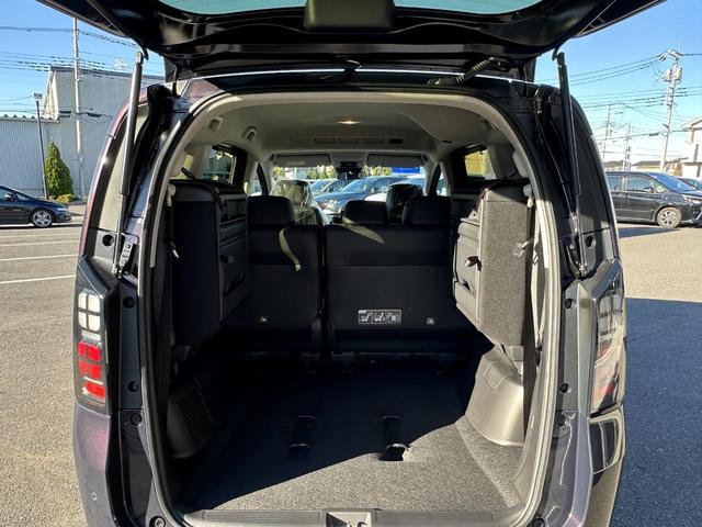 フリード ｅ：ＨＥＶエアー　ＥＸ　９インチホンダ純正コネクトナビ　バックカメラ　ＥＴＣ　Ａｐｐｌｅｃａｒｐｌａｙ　ａｎｄｒｏｉｄａｕｔｏ　フルセグ　保証継承付き（23枚目）