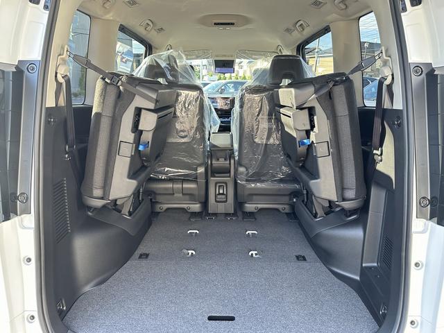 セレナ ｅ－パワー　ハイウェイスターＶ　セットオプション◇１　１２．３インチナビゲーション　３６０°アラウンドビューモニター　ＥＴＣ２．０　ドラレコ前後　ＨＤＭＩ　ｅｔｃ・・・（39枚目）