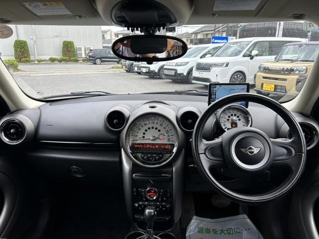 ＭＩＮＩ クーパー　クロスオーバー　メモリーナビ　ＥＴＣ　禁煙車　保証書付（18枚目）