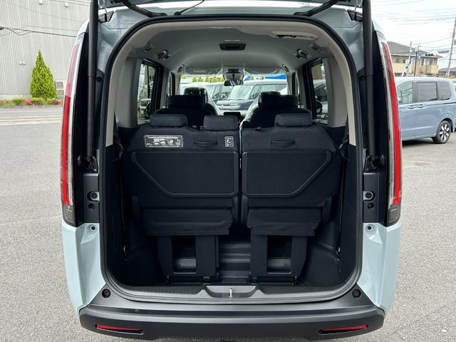 ステップワゴン e:HEVエアー EX 11.4型純正ナビ マルチビューカメラ ETC2.0 AppleCarPlay/AndroidAuto対応 シートヒーター両側パワースライド 内装ブラック パワーバックドア(16枚目)