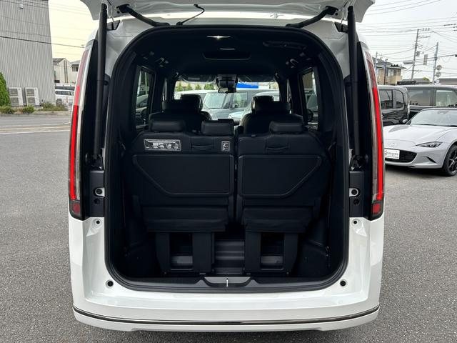 ステップワゴン eHEVスパーダプレミアムラインブラックエディション 9型純正ナビ マルチビューカメラ ETC2.0 1.2列目シートヒーター パワーバックドア AppleCarPlay/Android対応(15枚目)