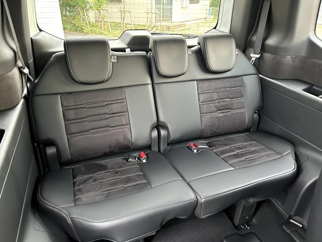 ステップワゴン eHEVスパーダプレミアムラインブラックエディション 9型純正ナビ マルチビューカメラ ETC2.0 1.2列目シートヒーター パワーバックドア AppleCarPlay/Android対応(17枚目)