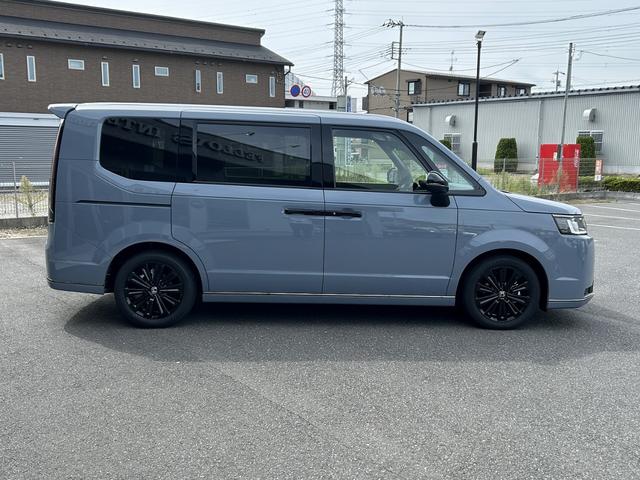 ステップワゴン eHEVスパーダプレミアムラインブラックエディション 11.4型純正ナビ マルチビューカメラ ETC2.0 両側パワースライド パワーバックドア 1列目2列目シートヒーター AppleCarPlay/Android対応(10枚目)