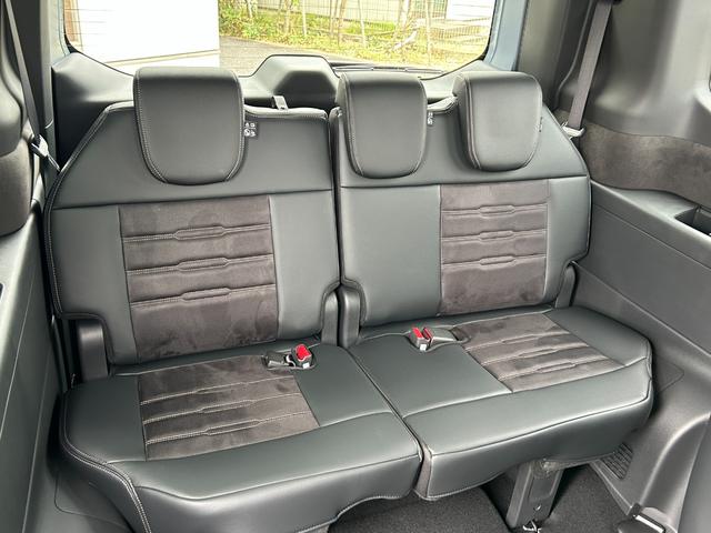 ステップワゴン eHEVスパーダプレミアムラインブラックエディション 11.4型純正ナビ マルチビューカメラ ETC2.0 両側パワースライド パワーバックドア 1列目2列目シートヒーター AppleCarPlay/Android対応(18枚目)