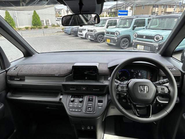 ステップワゴン eHEVスパーダプレミアムラインブラックエディション 11.4型純正ナビ マルチビューカメラ ETC2.0 両側パワースライド パワーバックドア 1列目2列目シートヒーター AppleCarPlay/Android対応(22枚目)