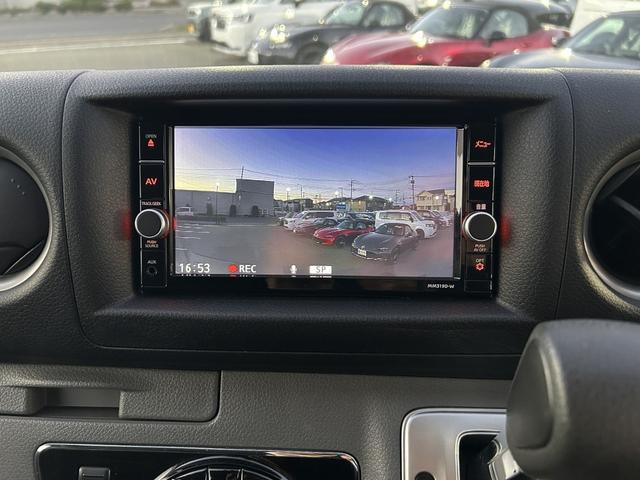 NV350キャラバンバン ロングプレミアムGX トランスポーター フロア床張り&サイドボックス 1オーナー禁煙車 純正ナビ アラウンドモニター オートスライド ETC2.0 ドライブレコーダー(6枚目)