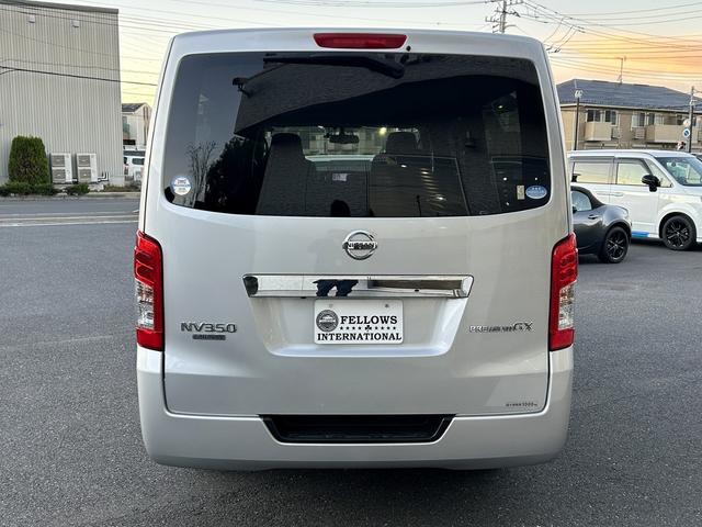 NV350キャラバンバン ロングプレミアムGX トランスポーター フロア床張り&サイドボックス 1オーナー禁煙車 純正ナビ アラウンドモニター オートスライド ETC2.0 ドライブレコーダー(13枚目)