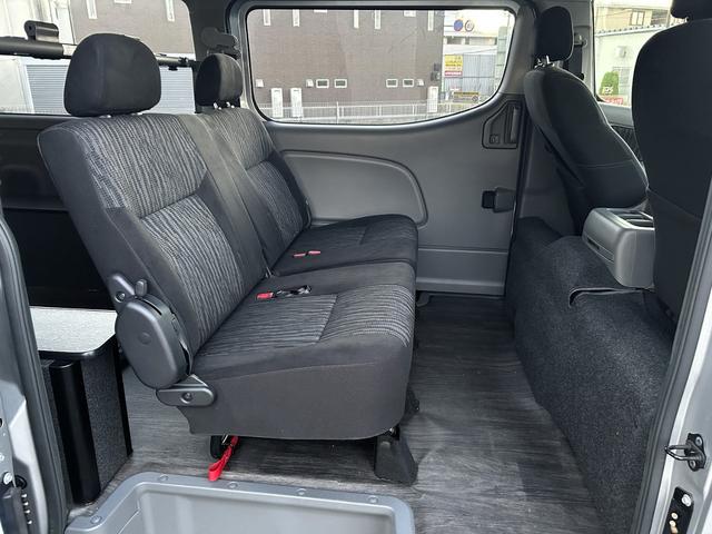 NV350キャラバンバン ロングプレミアムGX トランスポーター フロア床張り&サイドボックス 1オーナー禁煙車 純正ナビ アラウンドモニター オートスライド ETC2.0 ドライブレコーダー(19枚目)