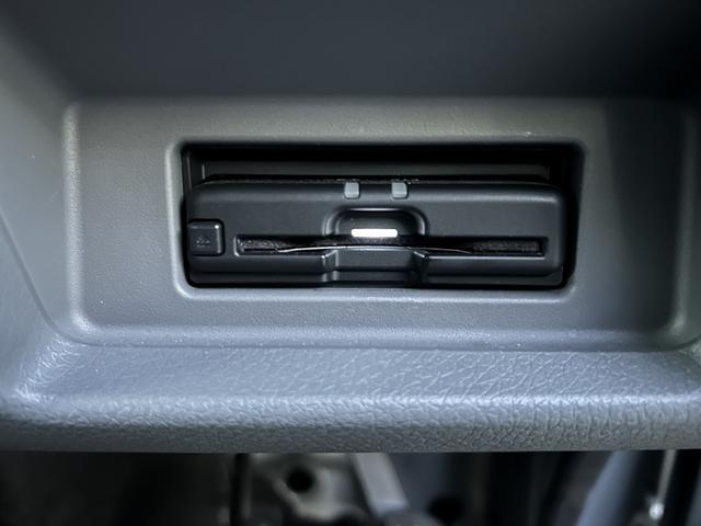 NV350キャラバンバン ロングプレミアムGX トランスポーター フロア床張り&サイドボックス 1オーナー禁煙車 純正ナビ アラウンドモニター オートスライド ETC2.0 ドライブレコーダー(25枚目)