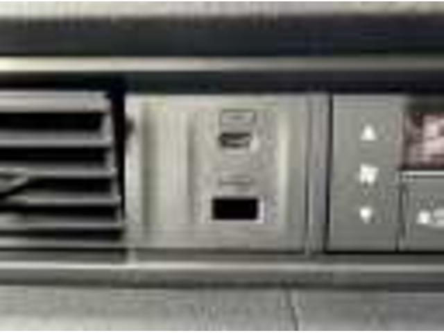 Ｎ－ＢＯＸカスタム ターボ　純正８型ディスプレイオーディオ　バックカメラ　ＥＴＣ　ＡｐｐｌｅＣａｒＰｌａｙ／ＡｎｄｒｏｉｄＡｕｔｏ対応　両側パワースライド　シートヒーター（23枚目）