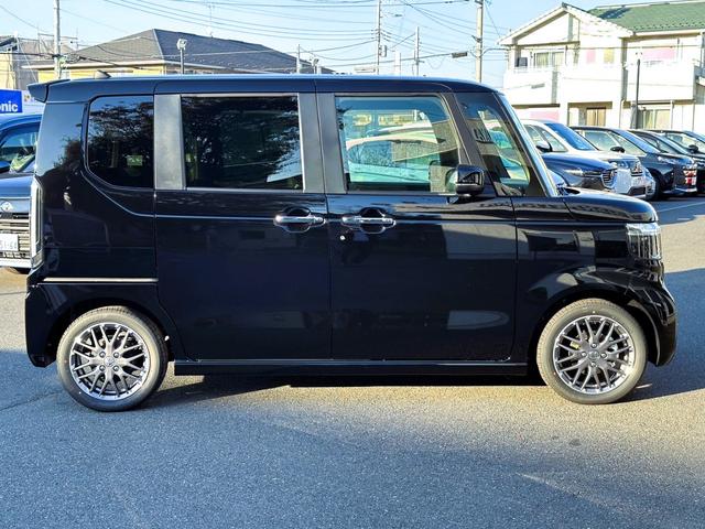 Ｎ－ＢＯＸカスタム ターボ　純正９インチコネクトナビ　バックカメラ　ＥＴＣ　ＡｐｐｌｅＣａｒＰｌａｙ／ＡｎｄｒｏｉｄＡｕｔｏ対応　シートヒーター　両側パワースライド（8枚目）