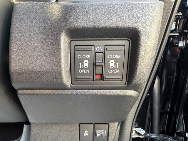 Ｎ－ＢＯＸカスタム ターボ　純正９インチコネクトナビ　バックカメラ　ＥＴＣ　ＡｐｐｌｅＣａｒＰｌａｙ／ＡｎｄｒｏｉｄＡｕｔｏ対応　シートヒーター　両側パワースライド（21枚目）