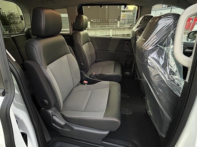 フリード e:HEVクロスター 純正9インチコネクトナビ マルチビューカメラ ETC アダプティブドライビングビーム 後退出庫サポート リアクーラー AppleCarPlay/AndroidAuto対応 シートヒーター 両側電動ドア(19枚目)