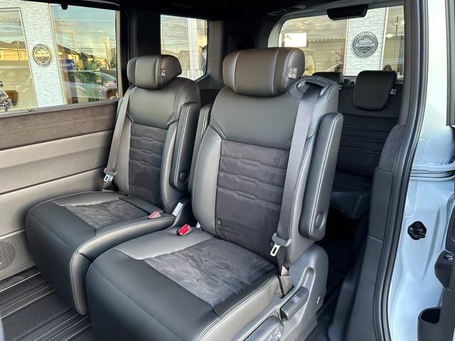 ステップワゴン スパーダ　プレミアムライン　１１．４型純正ナビ　マルチビューカメラ　ＥＴＣ２．０　フルセグＴＶ　ＡｐｐｌｅＣａｒＰｌａｙ／ＡｎｄｒｏｉｄＡｕｔｏ対応　パワーバックドア　シートヒーター（16枚目）