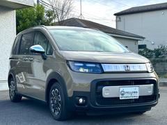 ���Ҥϡ֤狼��䤹������ɽ���פ򿴤����Ƥ���ޤ������Ǻ����ۤˤϡ���ư���ǡ��������ݸ��������ǡ������ǡ���Ͽ��³���ѡ��ݾ����������ѡ������ǡ��ꥵ����������������ܥ��ץ���󡢤��٤Ƥ��ޤޤ�Ƥ��ޤ��� 6