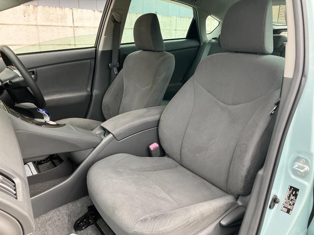 プリウス S アルパインSDナビ バックモニター フルセグTV CD DVD再生ETC スマートキー プッシュEGスタート AUTOライト FOGライト ミラーウインカー 15AW 整備記録簿付 走行4.8万キロ(28枚目)