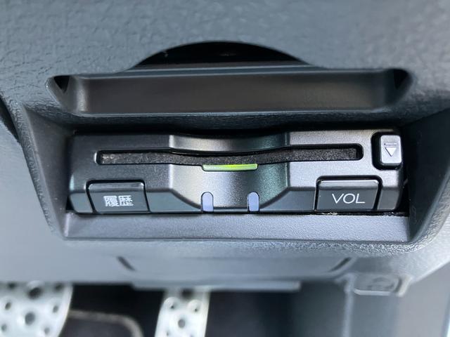 レガシィツーリングワゴン ２．０ＧＴスペックＢ　後期　エアロ　ビルシュタイン足廻　プロドライブ１８ＡＷ　マフラー　Ｂｒｅｍｂｏキャリパー　ＨＤＤナビ　バックカメラ　地デジＴＶ　ＤＶＤ　ＣＤ　ＭＳＶ　後席フリップダウンモニター　マッキン１２スピーカー（17枚目）