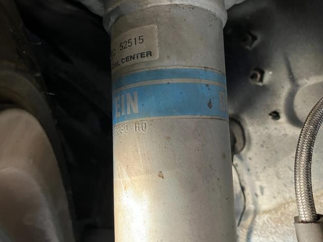 レガシィツーリングワゴン ２．０ＧＴスペックＢ　後期　エアロ　ビルシュタイン足廻　プロドライブ１８ＡＷ　マフラー　Ｂｒｅｍｂｏキャリパー　ＨＤＤナビ　バックカメラ　地デジＴＶ　ＤＶＤ　ＣＤ　ＭＳＶ　後席フリップダウンモニター　マッキン１２スピーカー（40枚目）