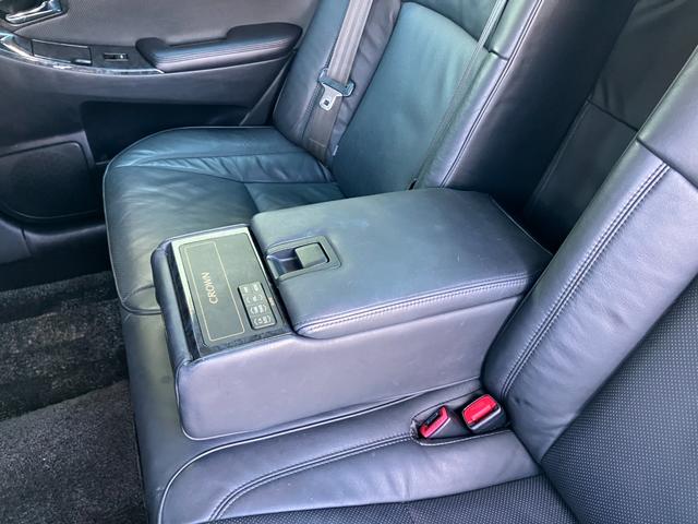 クラウン アスリート 黒本革シート HDDナビ バックモニター CD MD MSV ドラレコ スマートキー ETC クルーズコントロール HID フォグ 18インチAW MTモード付6速AT TRC AVS 後期型(35枚目)