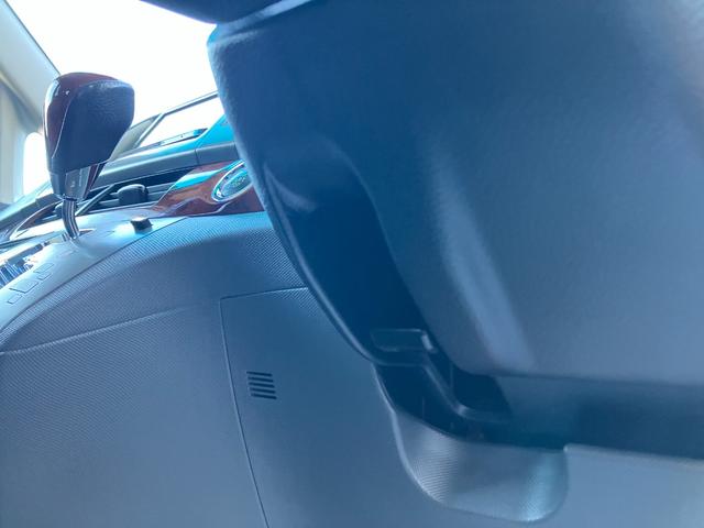 エスティマ 2.4アエラス Gエディション 後席フリップダウンモニター Pioneerナビ バックモニター Bluetooth CD/SD DVD再生 スマートキー ETC クルコン 両側パワースライドドア HIDライト フォグ 純正17AW(29枚目)