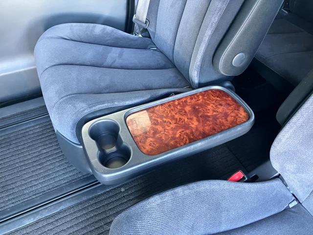 エスティマ 2.4アエラス Gエディション 後席フリップダウンモニター Pioneerナビ バックモニター Bluetooth CD/SD DVD再生 スマートキー ETC クルコン 両側パワースライドドア HIDライト フォグ 純正17AW(32枚目)