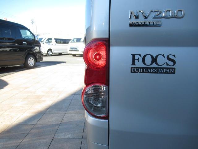 ＮＶ２００バネットワゴン 　ＦＯＣＳ　Ｌｕｚ　リノタクミ　新規架装車　フリップダウンモニター　サブバッテリー　走行充電　外部充電　ナビ切替スイッチ　キャンピングカー（74枚目）