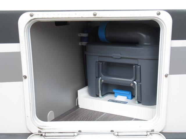 デュカト 　アドリア　ツイン５４０ＳＰＴ　キャンピング車　ＮｏｘＰＭ適合　ディーゼルターボ　１５００Ｗインバーター　電動マックスファン　ＦＦヒーター　温水ボイラー　フィアマ製サイドオーニング　ツインサブバッテリー（31枚目）