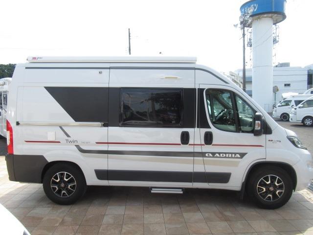 デュカト 　アドリア　ツイン５４０ＳＰＴ　キャンピング車　ＮｏｘＰＭ適合　ディーゼルターボ　１５００Ｗインバーター　電動マックスファン　ＦＦヒーター　温水ボイラー　フィアマ製サイドオーニング　ツインサブバッテリー（75枚目）
