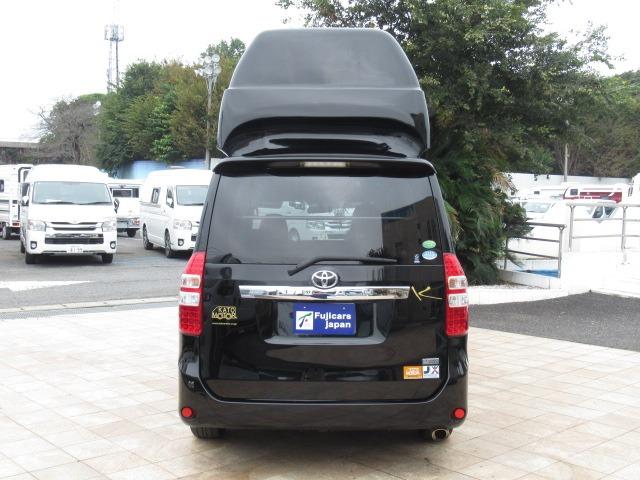 ノア カトーモーター　チップトップ　ガソリン２ＷＤ　ツインサブバッテリー　１５００Ｗインバーター　走行充電　外部充電　３ナンバー　５人乗車２人就寝　電子レンジ　ファンタスティックベント　テイン車高調　リアクーラー　ＸスペシャルＥＤ（20枚目）