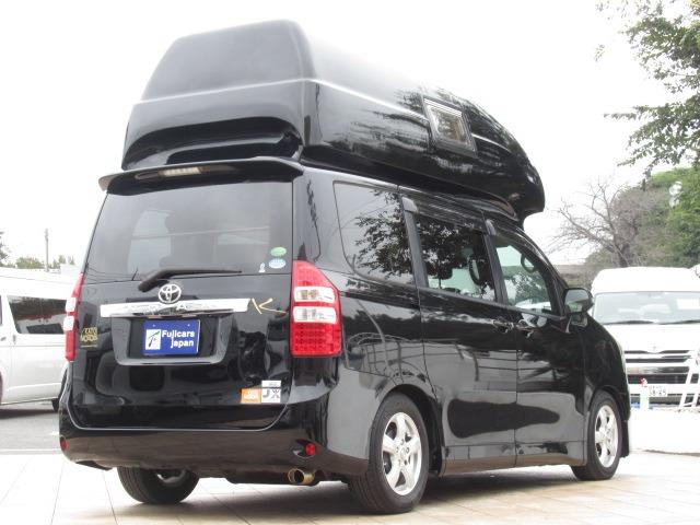 ノア カトーモーター　チップトップ　ガソリン２ＷＤ　ツインサブバッテリー　１５００Ｗインバーター　走行充電　外部充電　３ナンバー　５人乗車２人就寝　電子レンジ　ファンタスティックベント　テイン車高調　リアクーラー　ＸスペシャルＥＤ（79枚目）