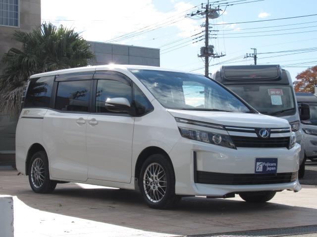 ヴォクシー バンテック新潟　バンレボＭＲ　ガソリン４ＷＤ　シングルサブバッテリー　２０００Ｗインバーター　走行充電　外部充電　シンク　べバストＦＦヒーター　フリップダウンモニター　リアクーラー　リアヒーター　電子レンジ　ソーラーパネル（21枚目）