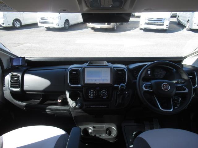 デュカト ローラーチーム　リビングストーンＫＪ　キャンピングカー　新車　スカイルーフ　セーフティパック　ＬＥＤヘッドランプ　パーキングセンサー　燃料９０Ｌタンク　トルマＦＦヒーター＆温水ボイラー　走行充電　外部充電　乗車４人就寝４人　９ＡＴ（67枚目）