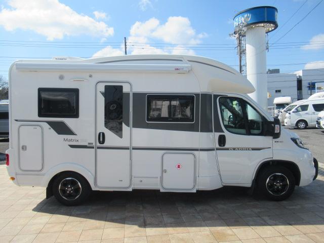 デュカト アドリア　マトリックスアクセス５２０ＳＴ　キャンピングカー　８ナンバー　ツインサブバッテリー　１５００Ｗインバーター　ドメティックルーフエアコン　フィアマオーニング　ボイラー　３ＷＡＹ冷蔵庫　９速ＡＴ　カセットトイレ　コンロ　シンク（33枚目）