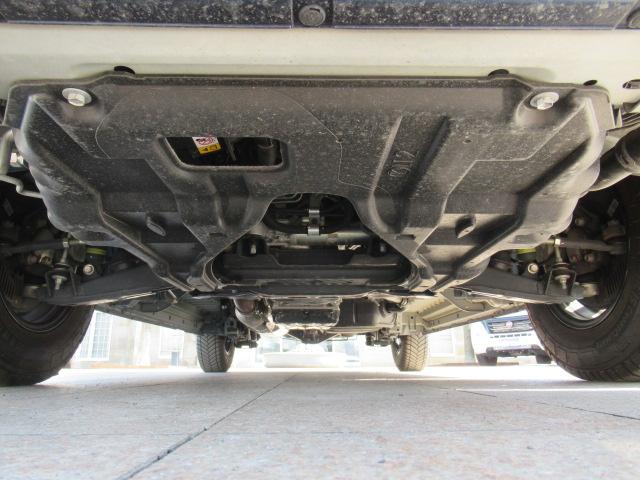 ハイエースバン トヨタモビリティ神奈川　アルトピアーノ　キャンピングカー　４ナンバー　２ＷＤガソリン　ベッドキット　冷蔵庫　ＴＳＳ　ＪＢＬリアスピーカー　ドラレコ　ナビ　ＥＴＣ　フリップダウンモニター　６人乗車人就寝　社外アルミホイール　リアクーラー（40枚目）