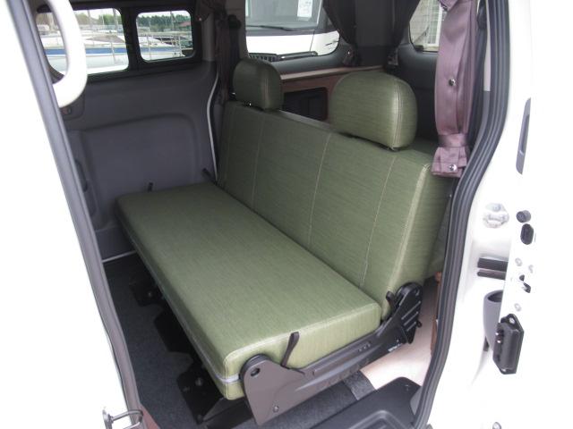 ＮＶ２００バネットワゴン ＦＯＣＳ　ルソ　新車　キャンピングカー　５ナンバー　シングルサブバッテリー　走行充電　外部充電　室内外部電源口　フリップダウンモニター　ナビ切替スイッチ　断熱　５人乗車２人就寝　１６００ｃｃ　２ＷＤ　電圧計（52枚目）