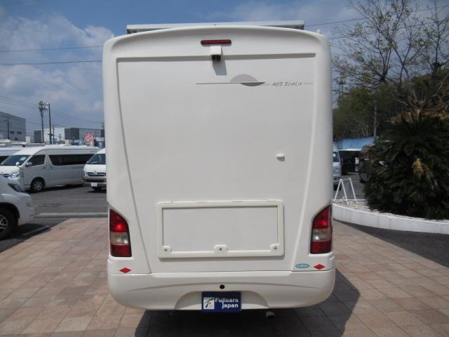 カムロード ＲＶビックフット　ソフィア　キャンピングカー　ディーゼル４ＷＤ　リチウムイオンバッテリー３００Ａｈ　家庭用エアコン　１５００Ｗインバーター　走行充電　外部充電　べバストＦＦヒーター　残量計　マックスファン　レンジ　テレビ（29枚目）