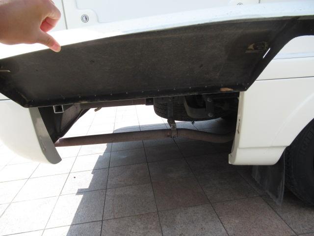 カムロード ＲＶビックフット　ソフィア　キャンピングカー　ディーゼル４ＷＤ　リチウムイオンバッテリー３００Ａｈ　家庭用エアコン　１５００Ｗインバーター　走行充電　外部充電　べバストＦＦヒーター　残量計　マックスファン　レンジ　テレビ（41枚目）