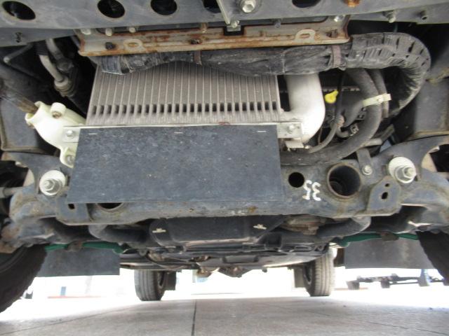 カムロード ＲＶビックフット　ソフィア　キャンピングカー　ディーゼル４ＷＤ　リチウムイオンバッテリー３００Ａｈ　家庭用エアコン　１５００Ｗインバーター　走行充電　外部充電　べバストＦＦヒーター　残量計　マックスファン　レンジ　テレビ（69枚目）