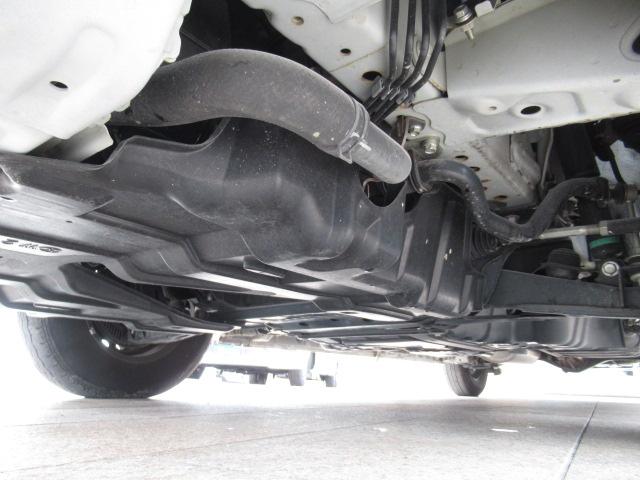 ハイエースバン リンエイ　バカンチェスリッツ　キャンピングカー　８ナンバー　シングルサブバッテリー　１８００Ｗインバーター　走行充電　シンク　べバストＦＦヒーター　寒冷地仕様　８人乗車３人就寝　ガソリン２ＷＤ　５３８ｃｍ×１８８ｃｍ×２２８ｃｍ（12枚目）